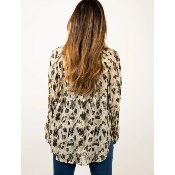 Rag & Bone Yuni Printed Blouse in Green - Picture 6 of 9